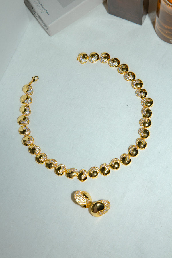 Yinyang Button Necklace
