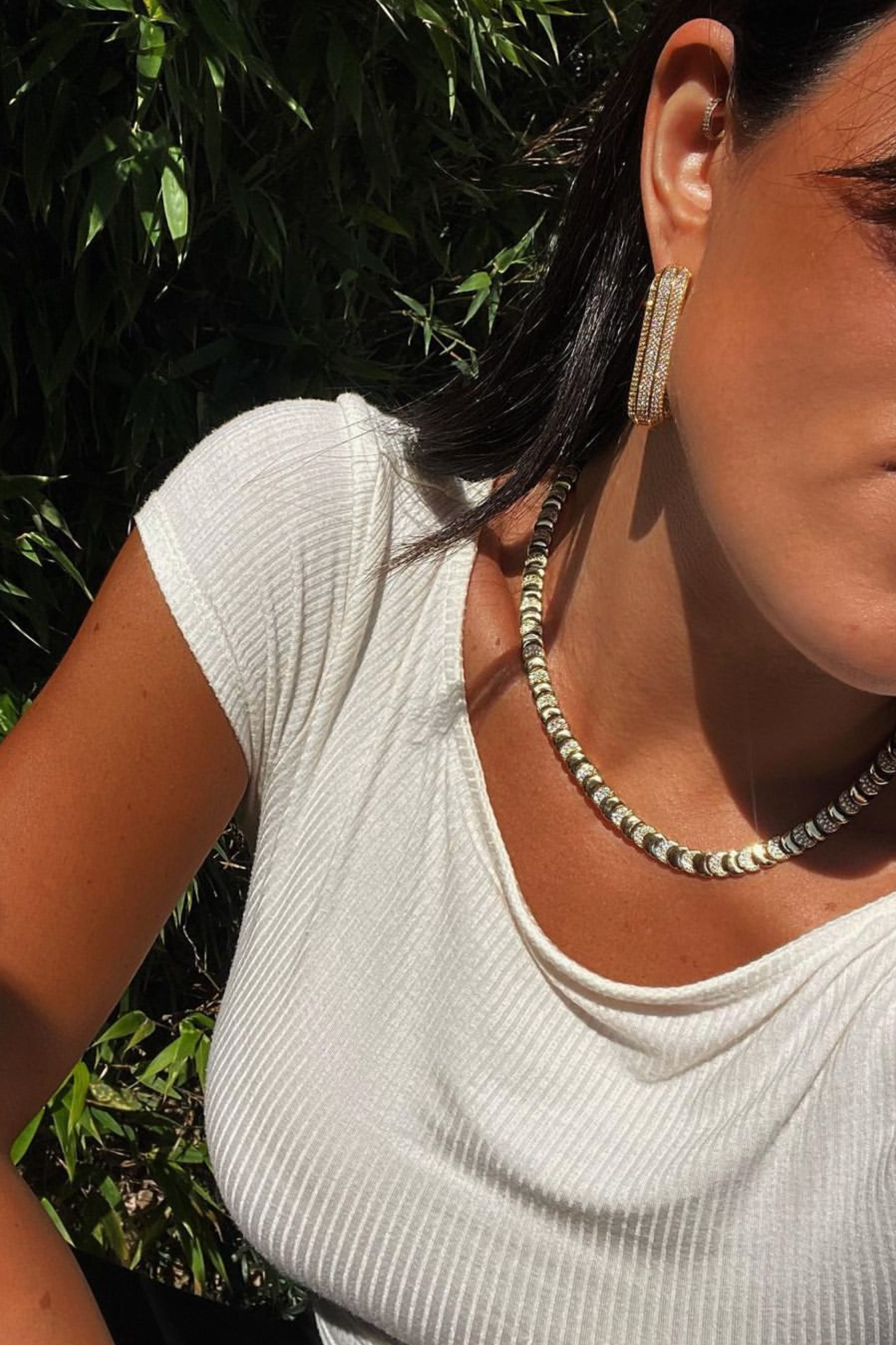 Azimuth Oval Hoops Gold حلق ازيموث البيضاوي ذهبي