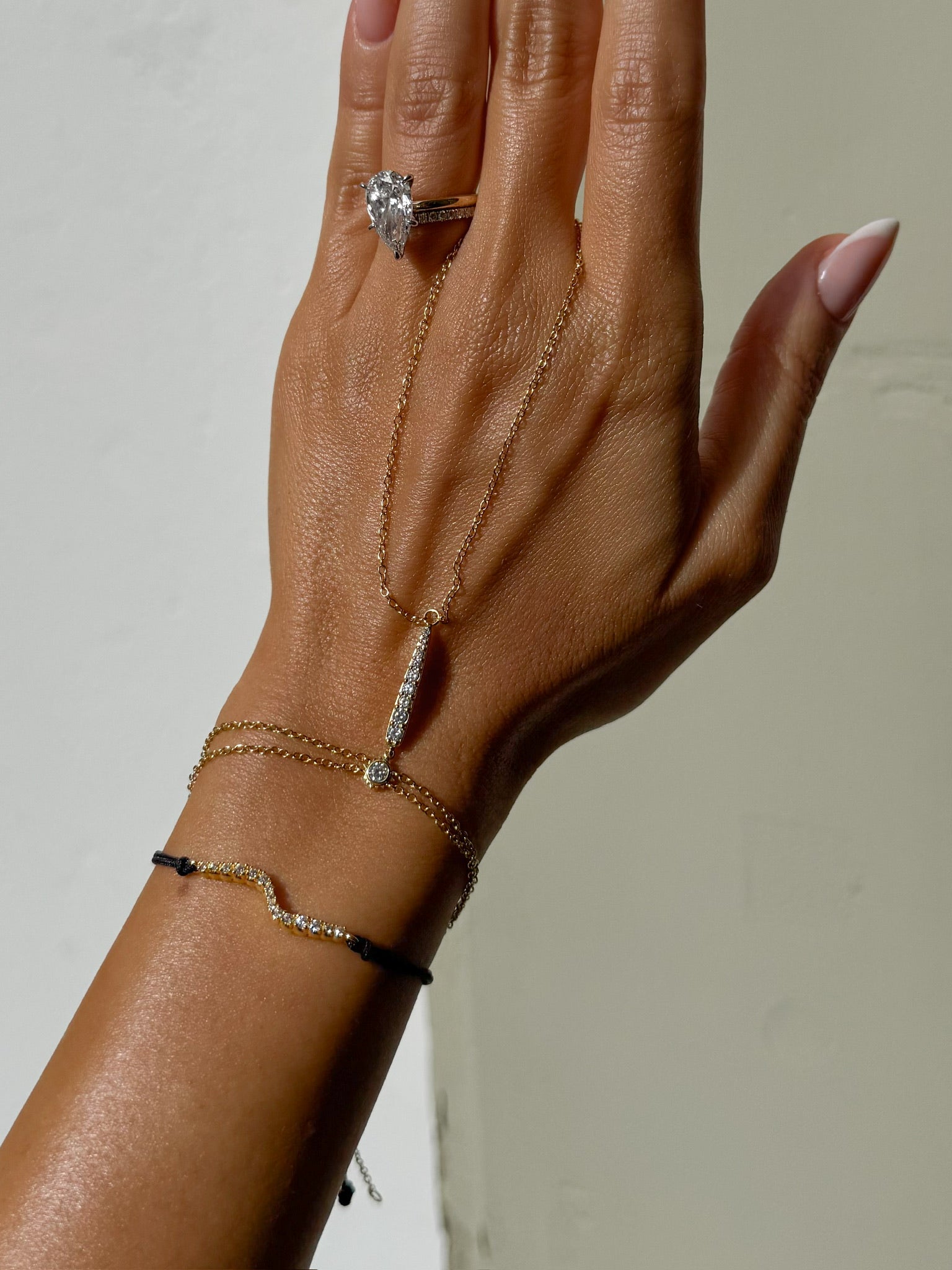 Megdula Hand Chain سلسلة يد ميجدولا