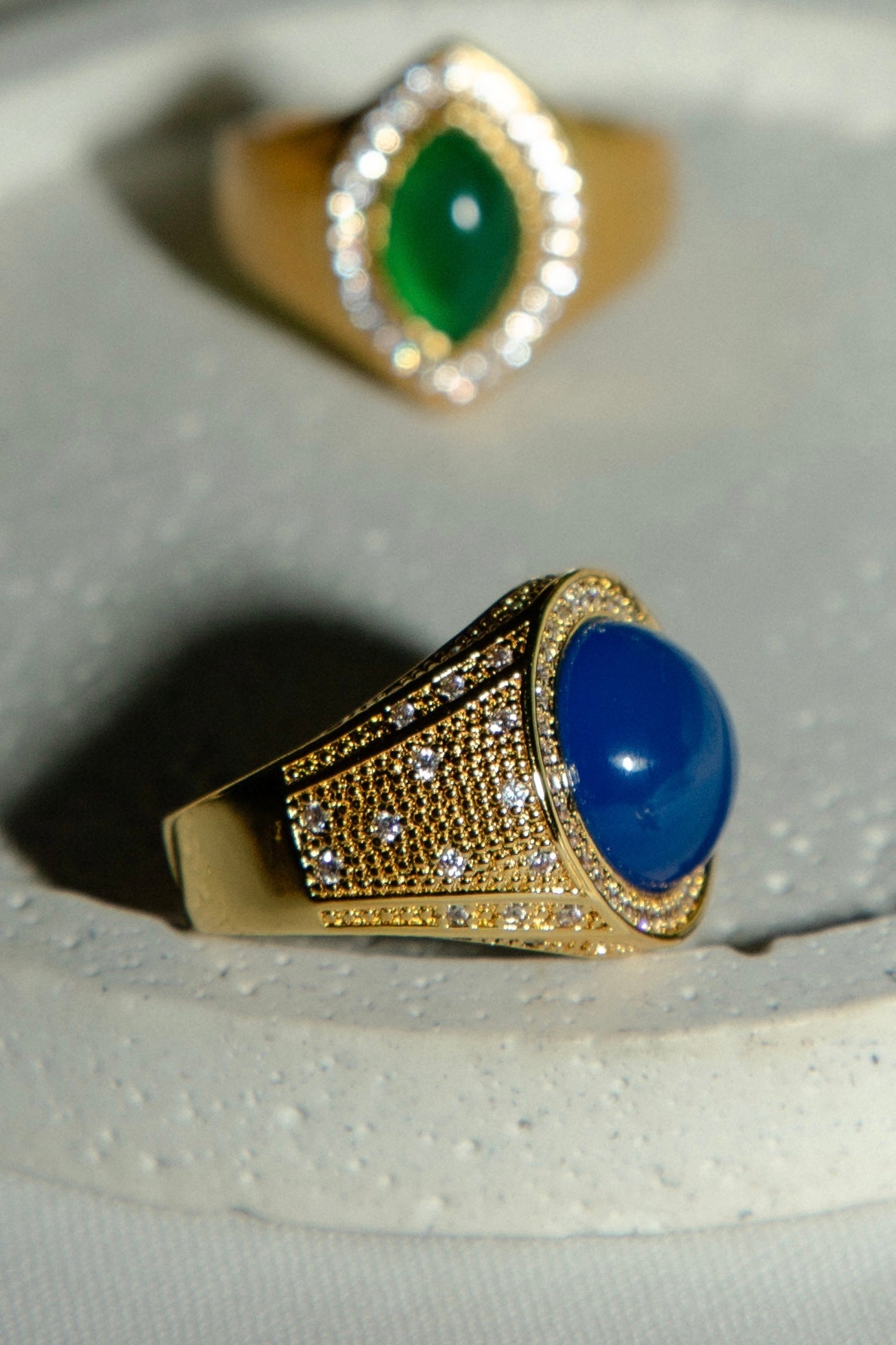 Alfreya Blue Agate Signet Ring خاتم ألفريا بحجر العقيق الأزرق