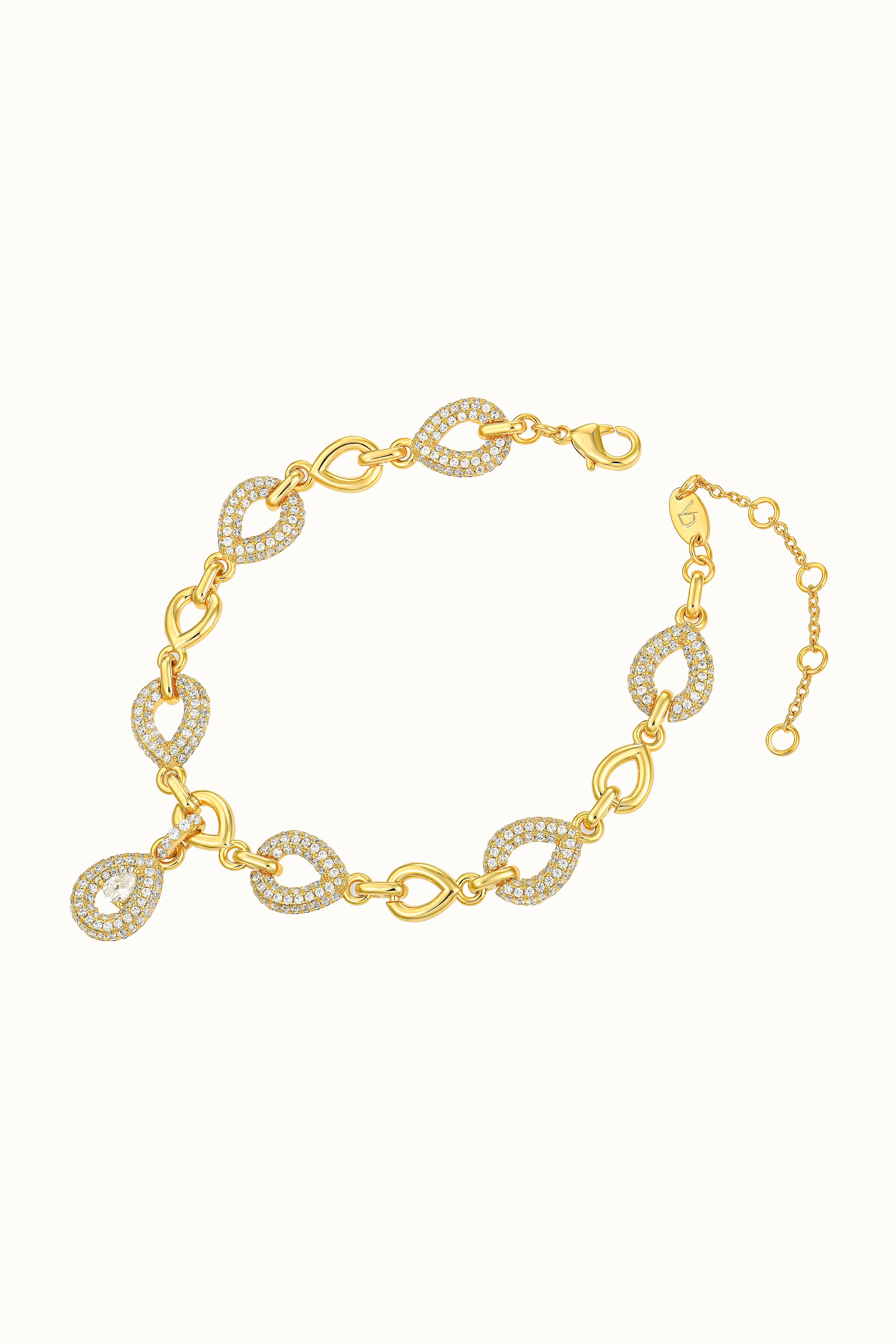 Defiant Chain Bracelet