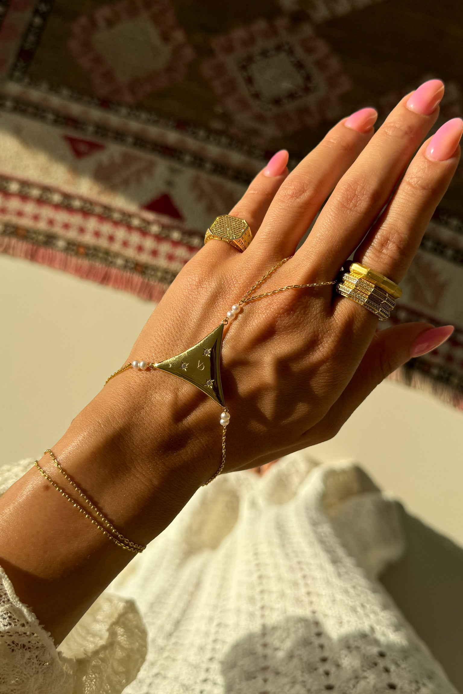 Giza Hand Chain سلسلة يد جيزا