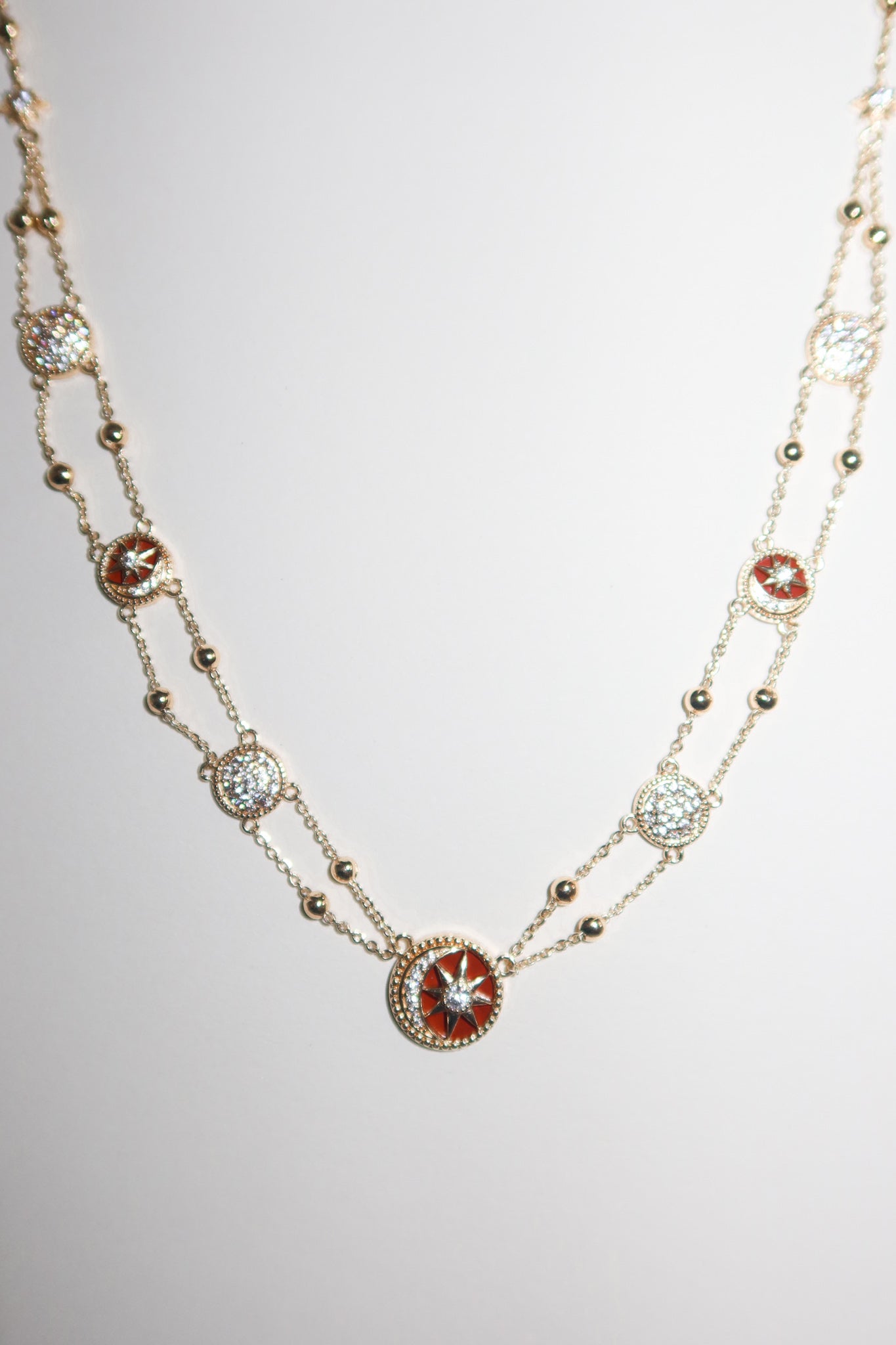 Desert Tale Necklace عقد حكاية الصحراء