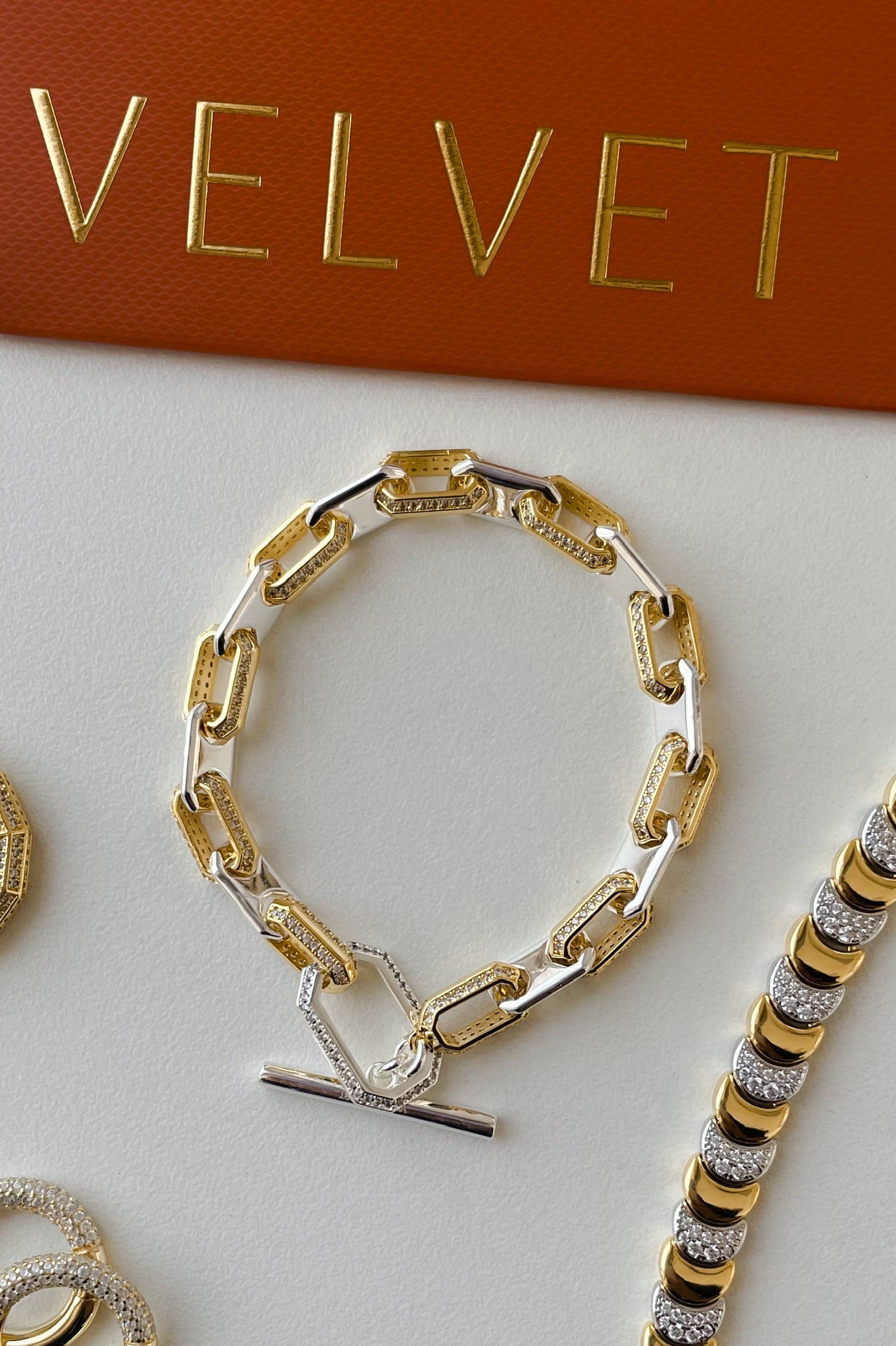 Link Chain Bracelet Multiplated سوار سلسلة حلقات مطلي متعدد الطبقات