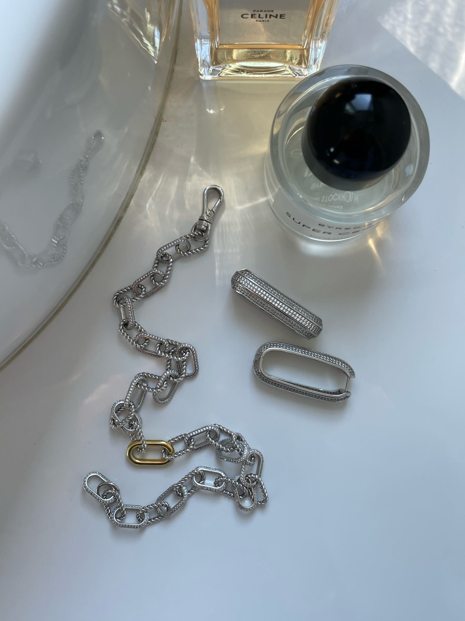 Azimuth Oval Hoops Silver حلق أزيموث البيضاوي فضي