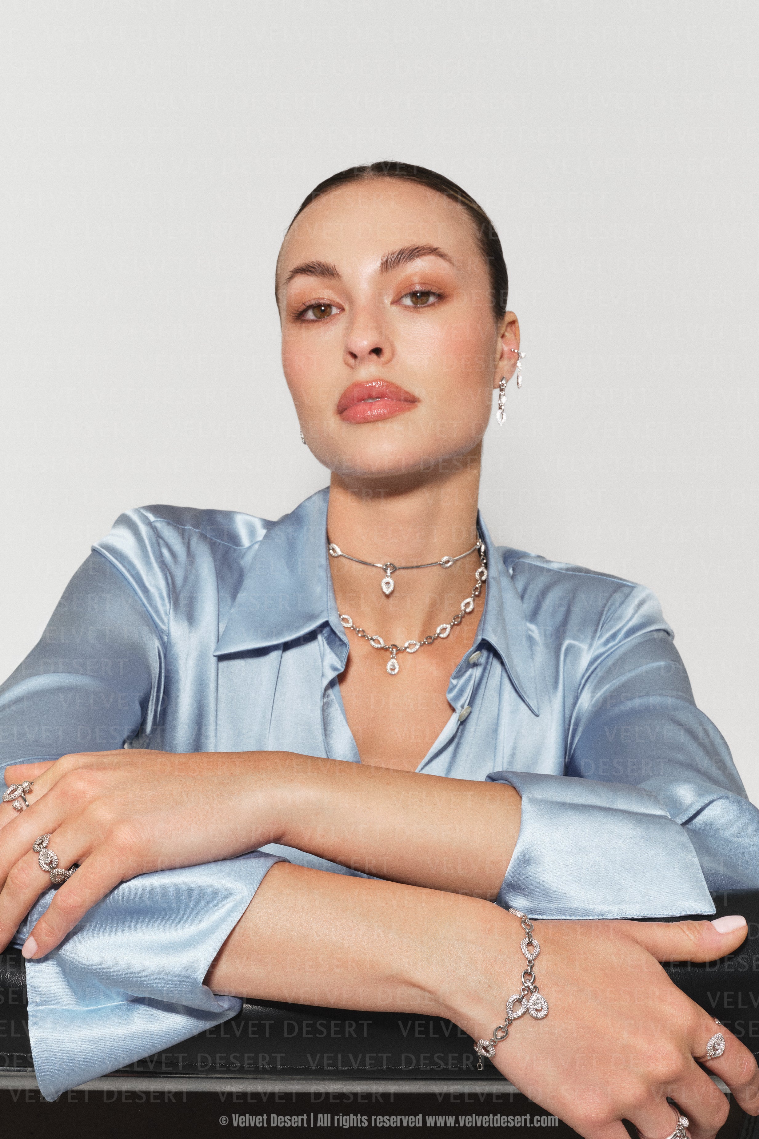 Defiant Chain Necklace White