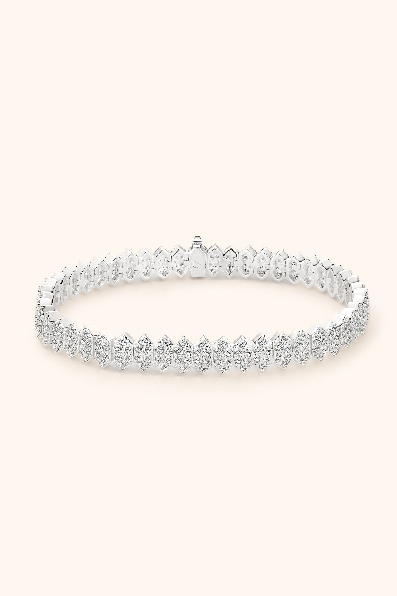 Silver Venice Bracelet سوار ڤينيس فضى 