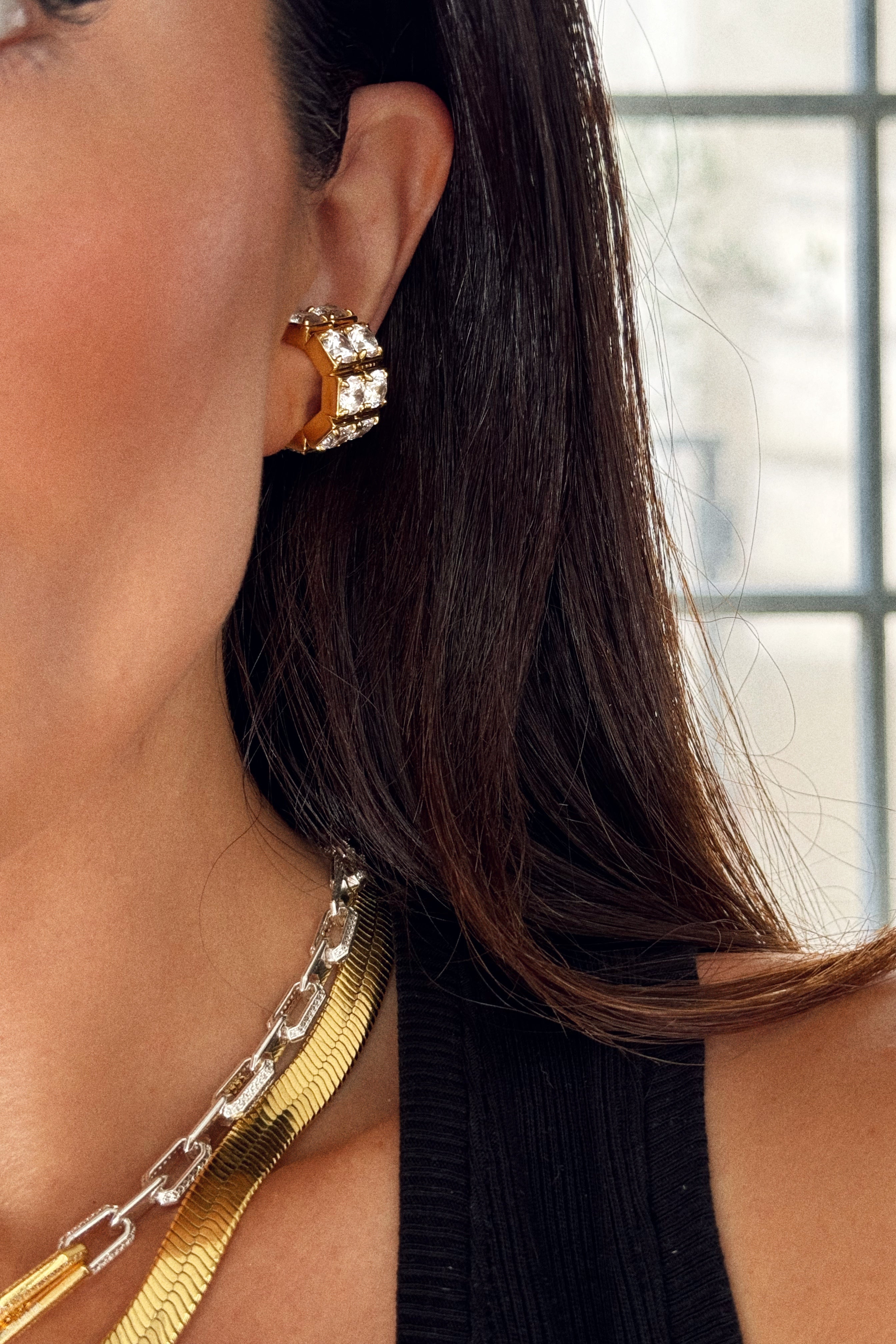 Chunky Gold Ear Cuff سوار أذن ذهبي سميك