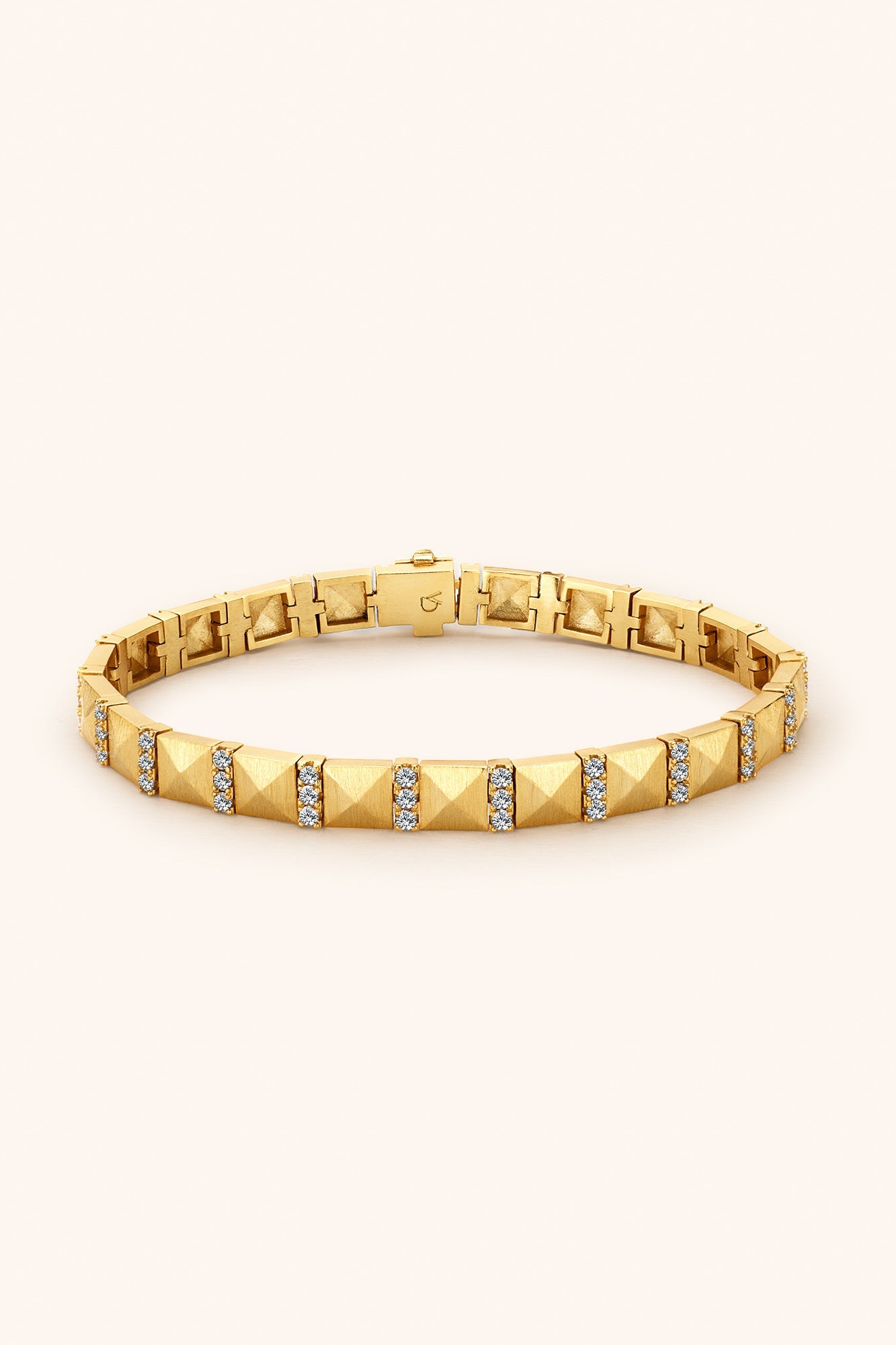 Cheeky Square Bracelet سوار تشيكي سكوير