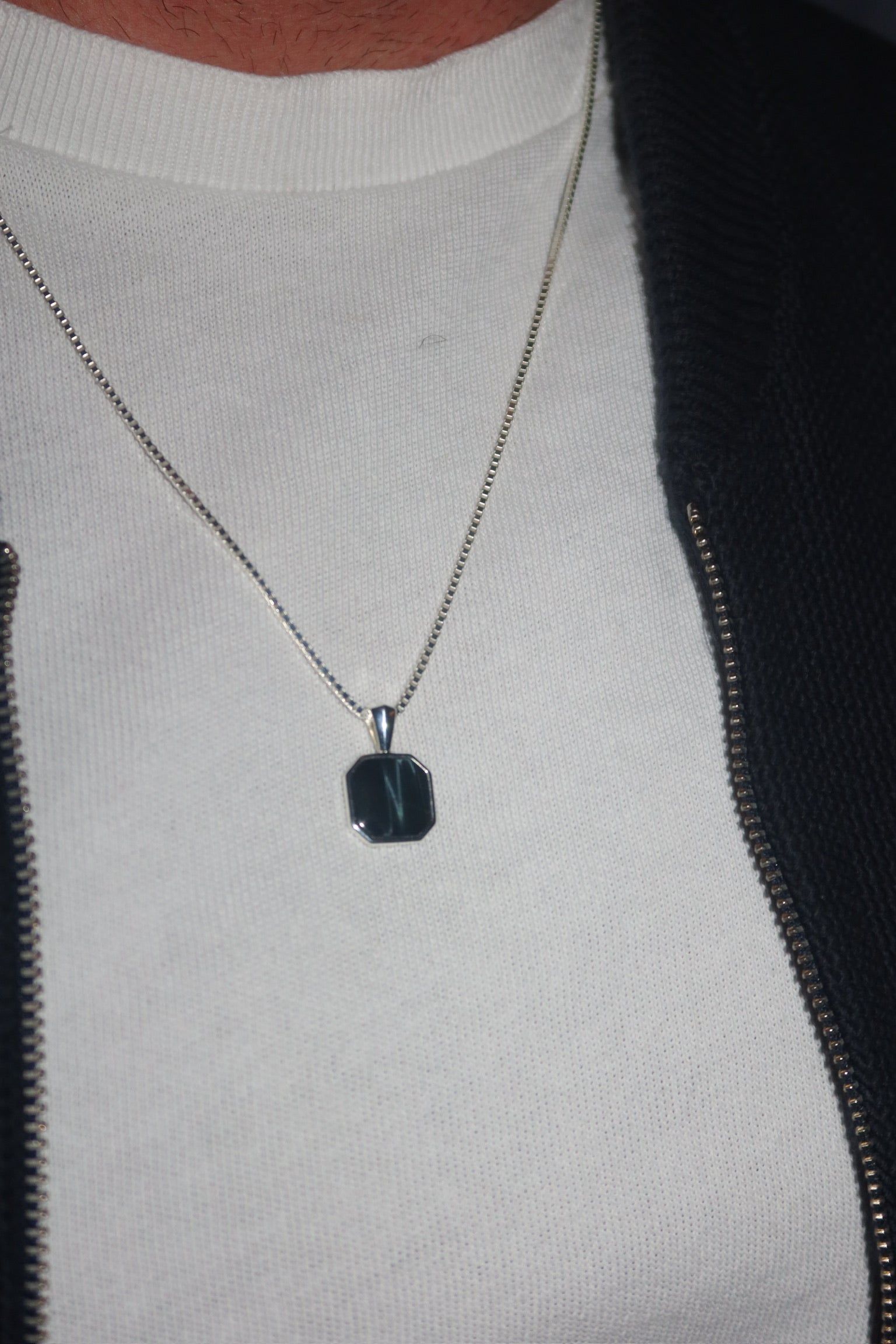   Ain AL Sagr Square Pendant Necklace  عقد قلادة مربعة عين الصقر