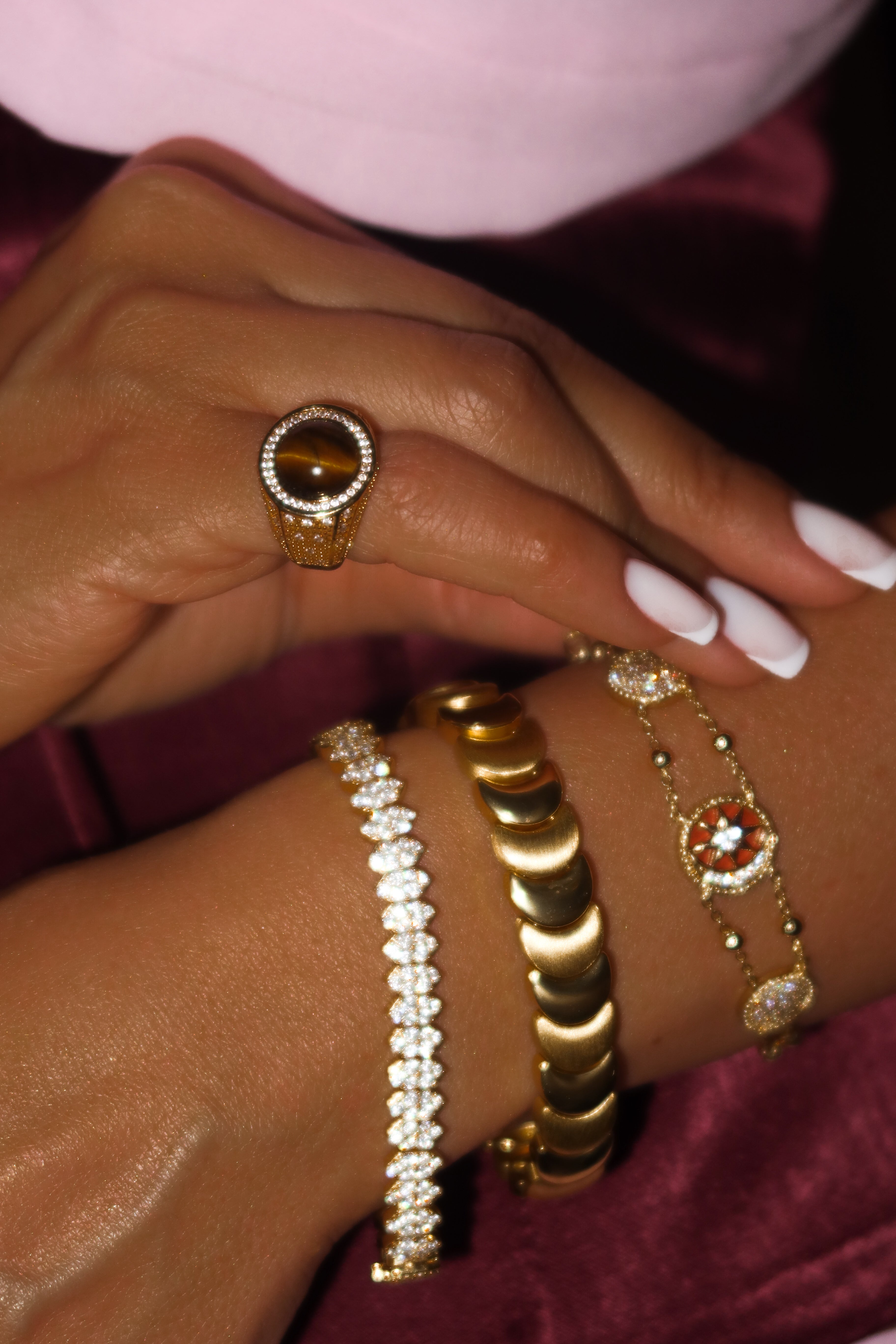 Gold Venice Bracelet سوار فينيس ذهبى