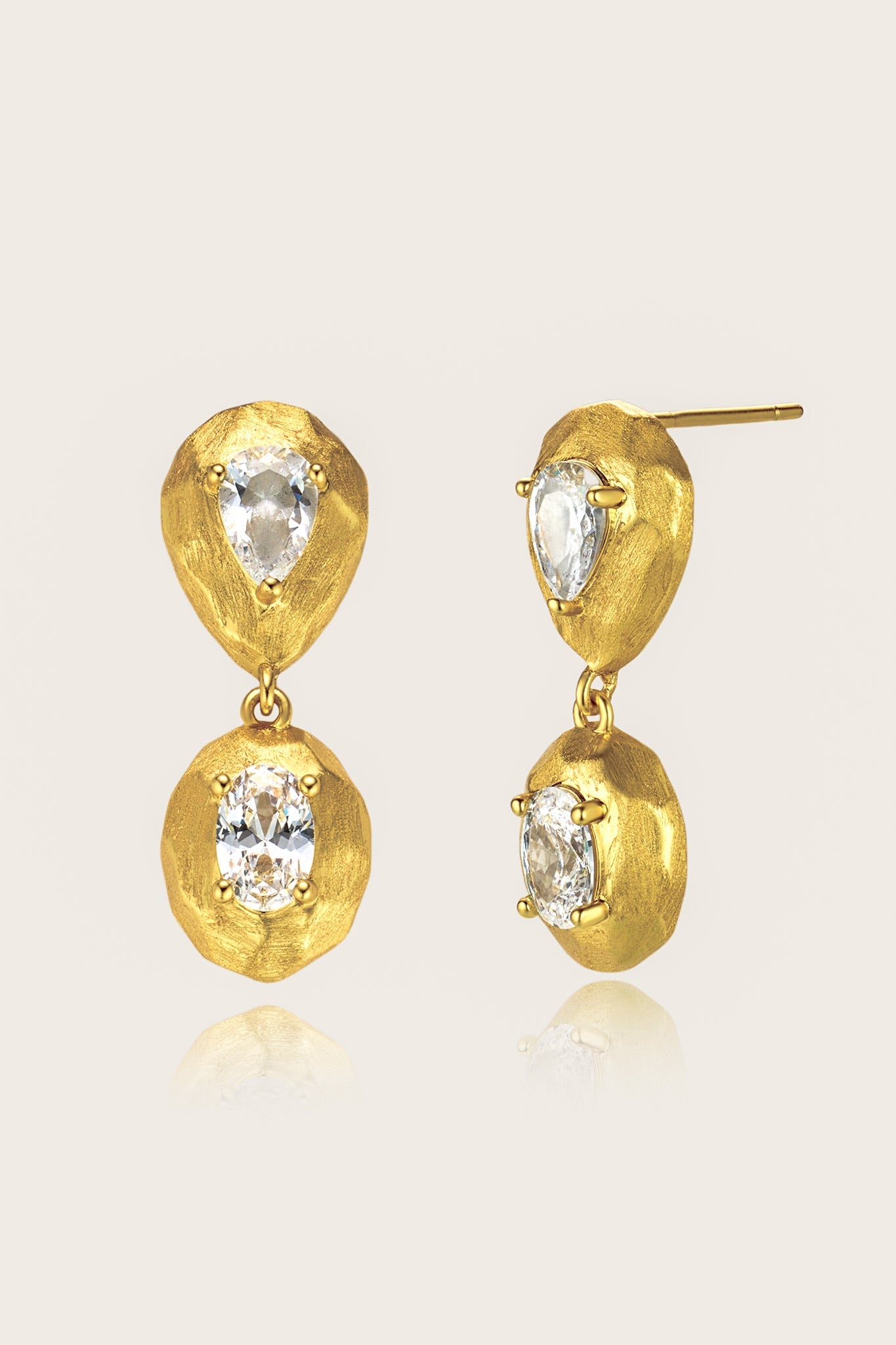 Dune Drop Ear Stud  أقراط ديون المتدلية 