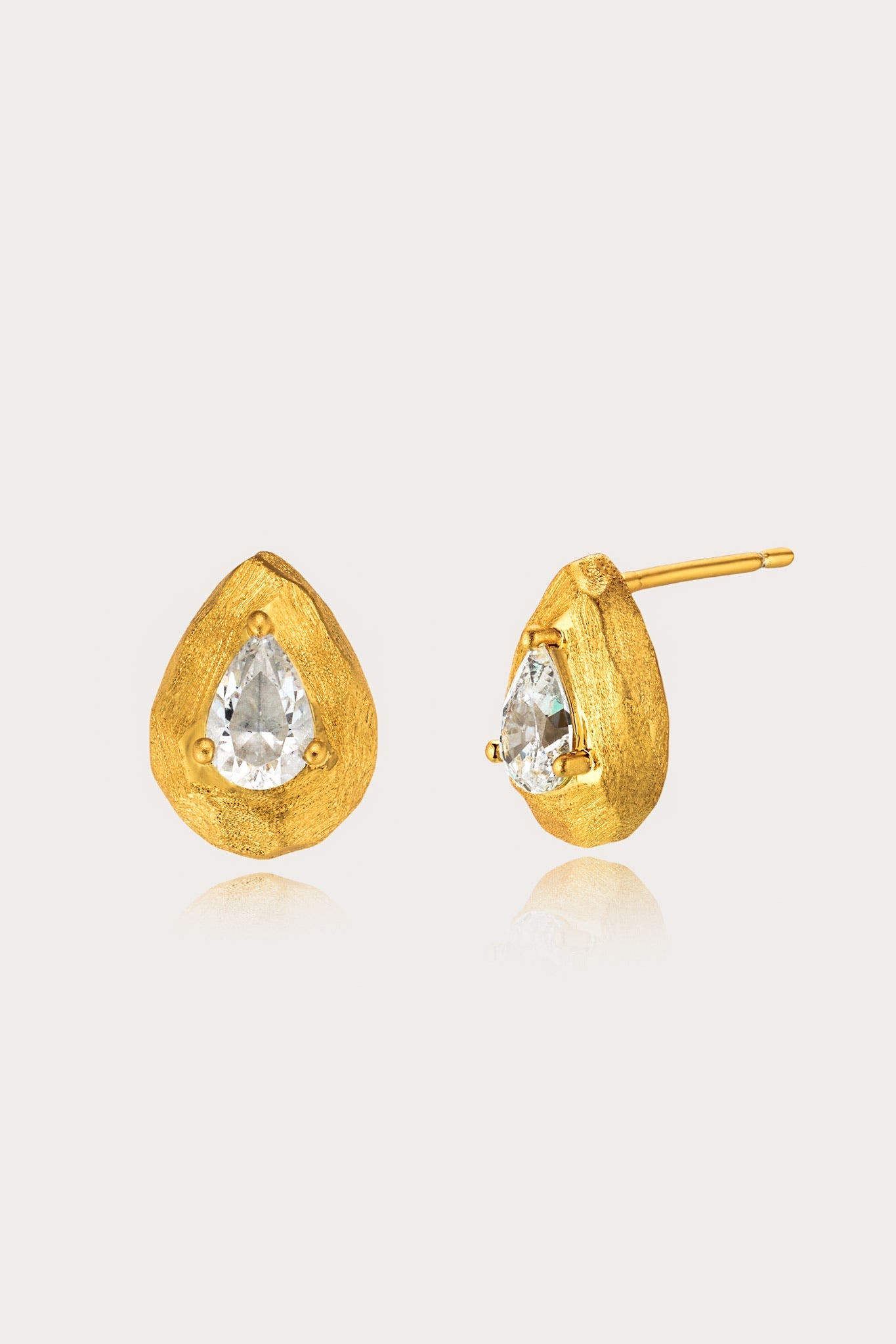 Dune Ear Studs  أقراط ديون 