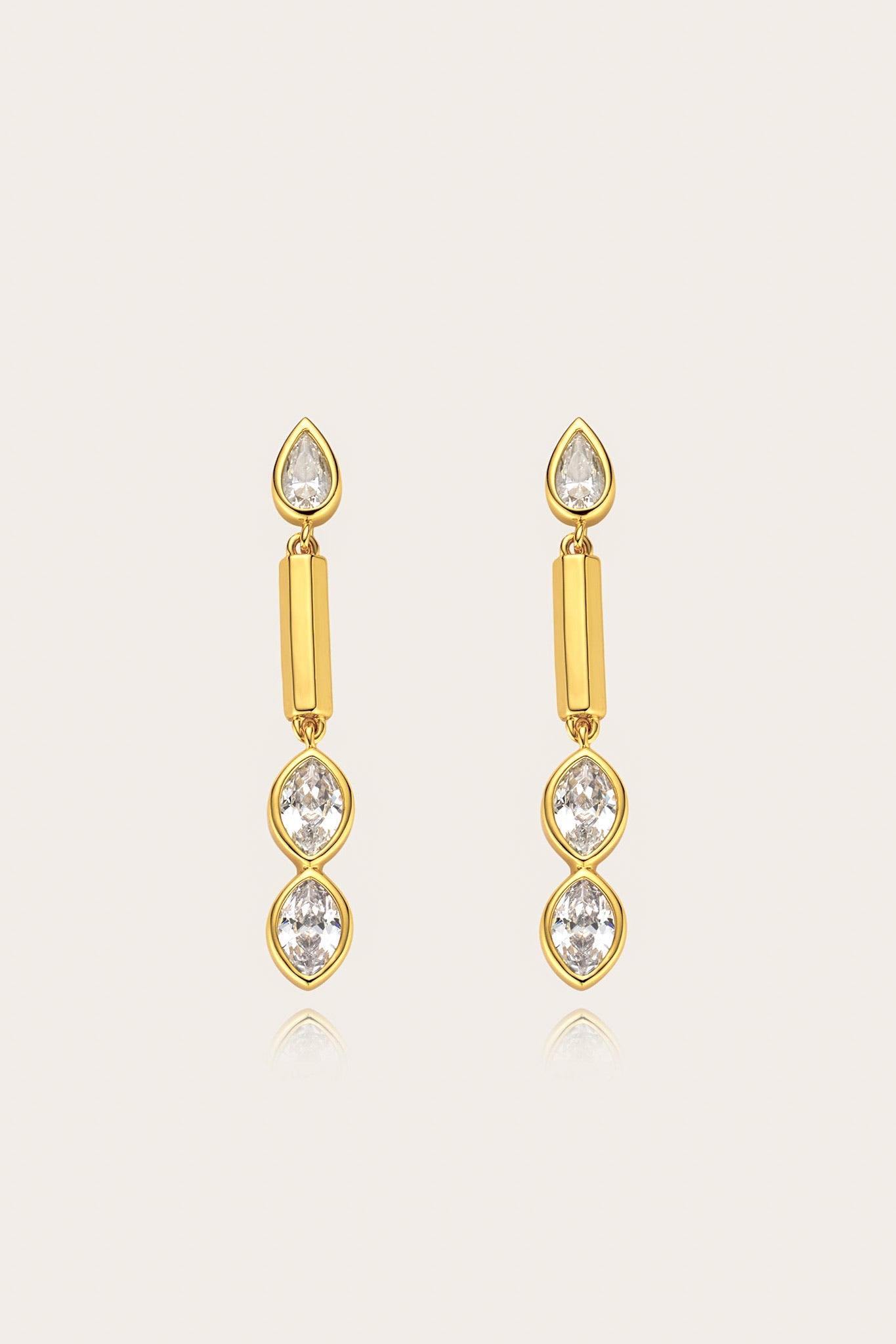 Lia Hex Drop Earrings Small أقراط ليا سداسية متدلية – صغيرة الحجم