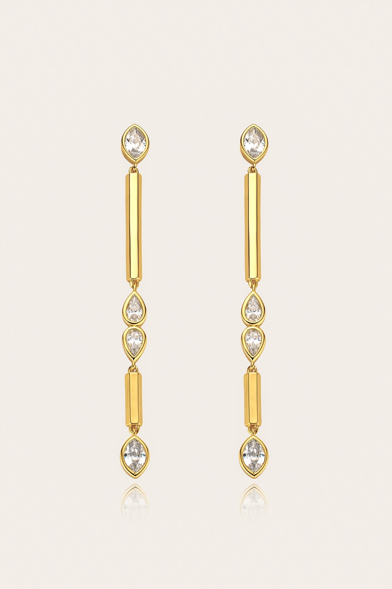 Lia Hex Drop Earrings Medium أقراط ليا سداسية متدلية – متوسطة الحجم