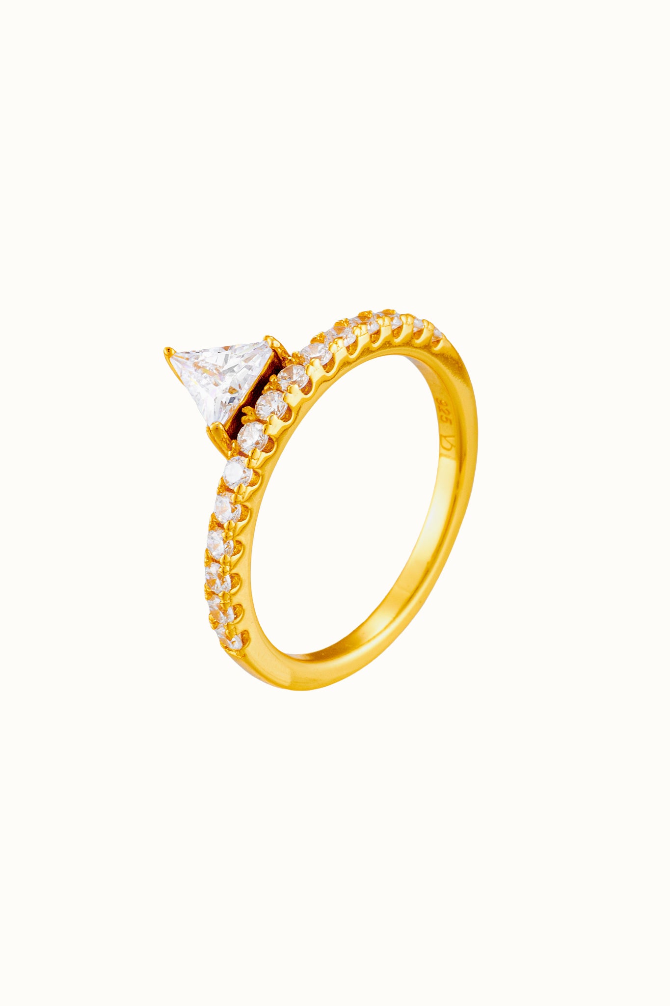 Pyramid Stone Ring Band