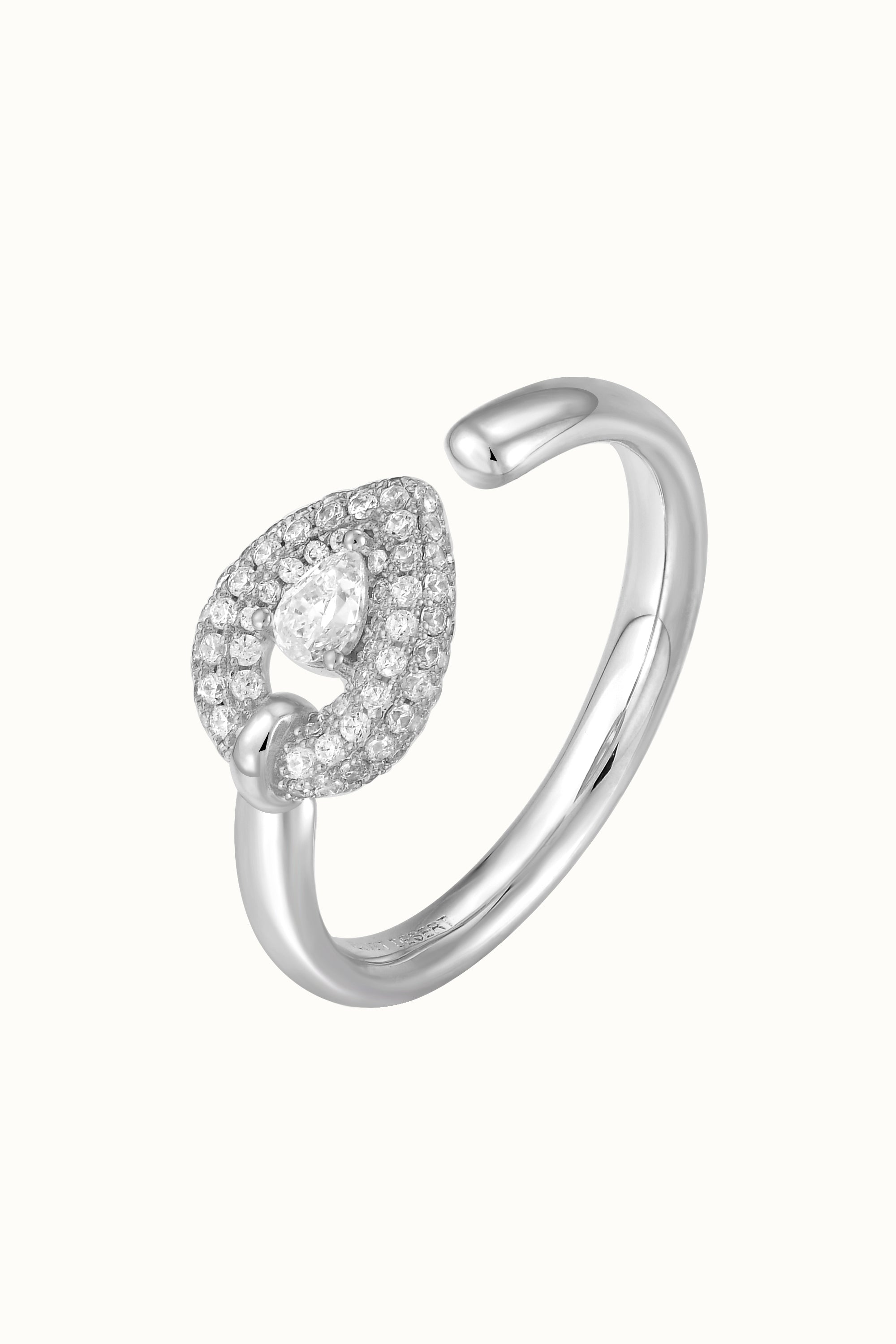 Defiant Ring White