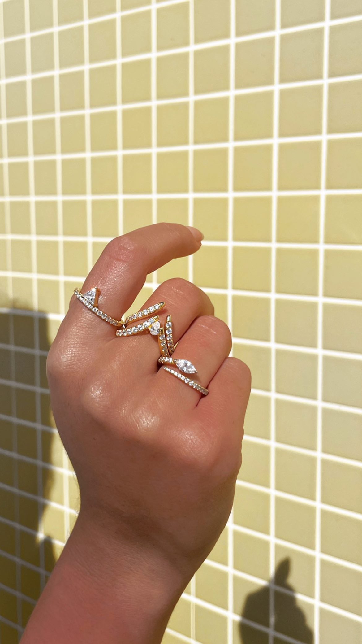  Jamrah Teardrop Ring خاتم جمرة بشكل دمعة