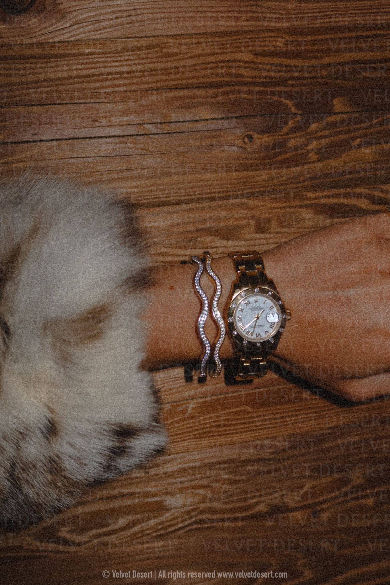 Dune Mirage Bangle - White