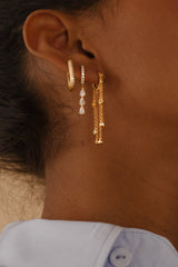 Dew Dangling Ear Hoops