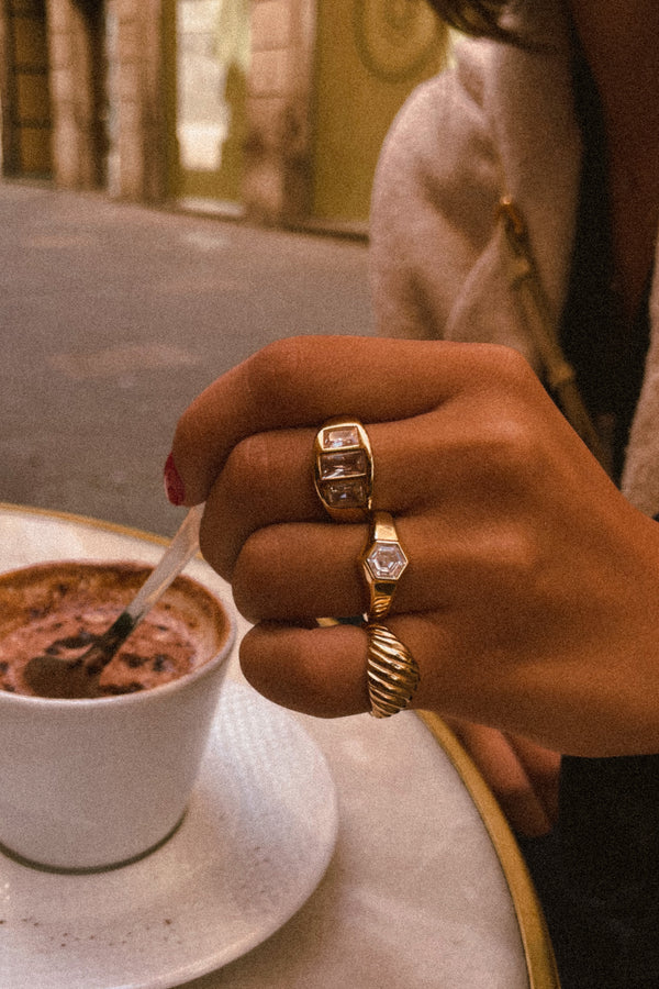 Croissant pinky ring