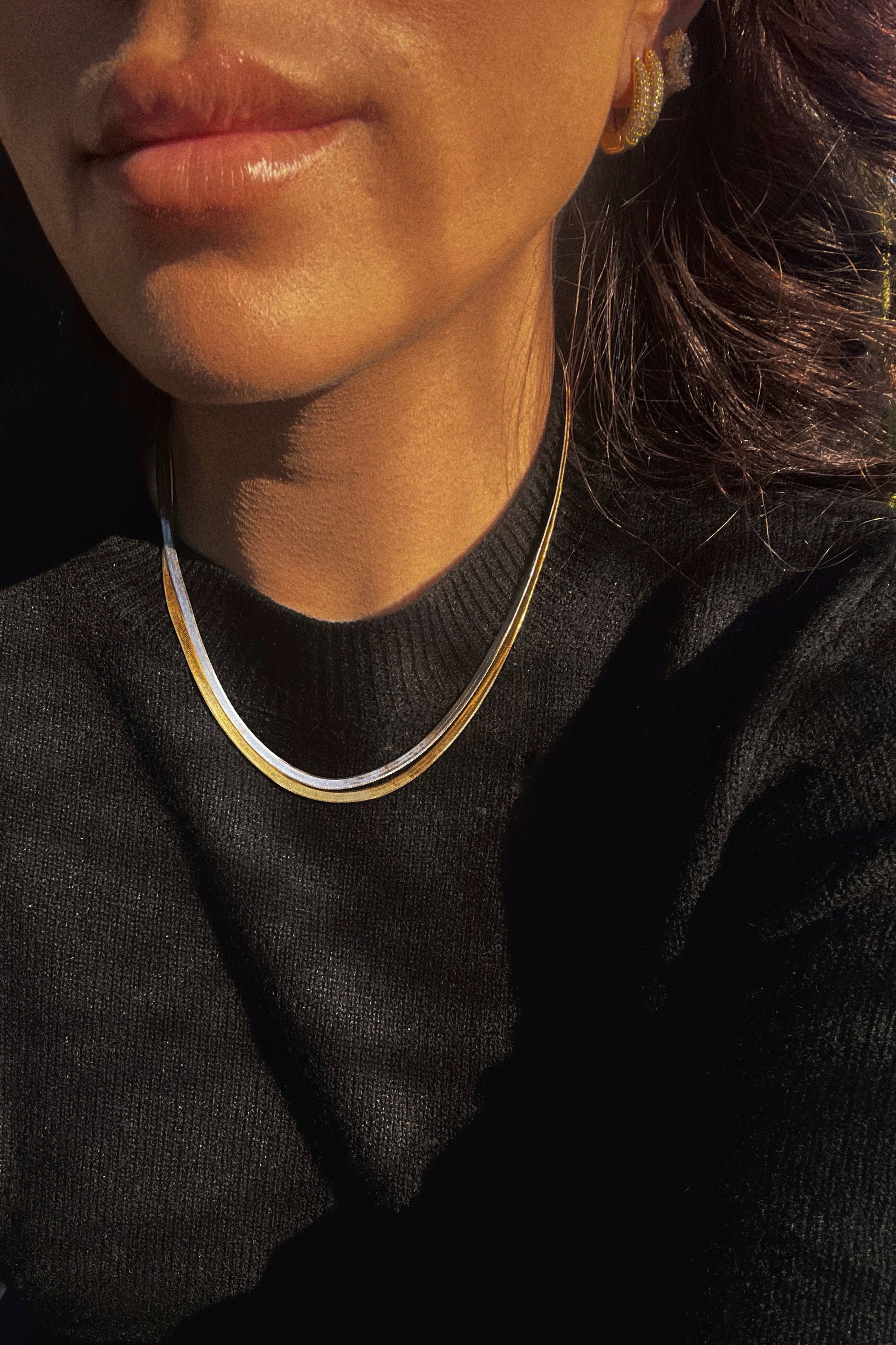  Tala Gold Herringbone Chain Necklace قلادة تالا الذهبية ذات السلسلة المتعرجة