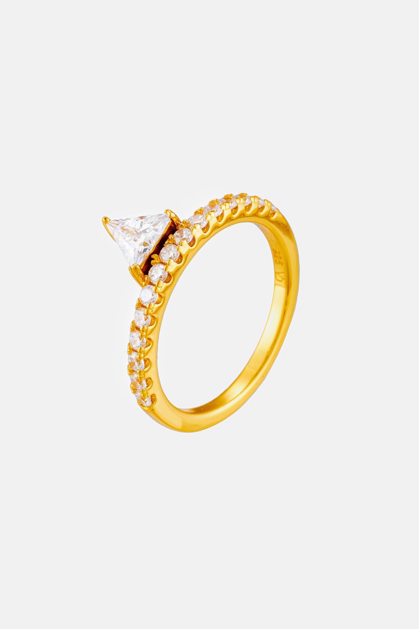 Pyramid Stone Ring Band خاتم بحجر على شكل هرم